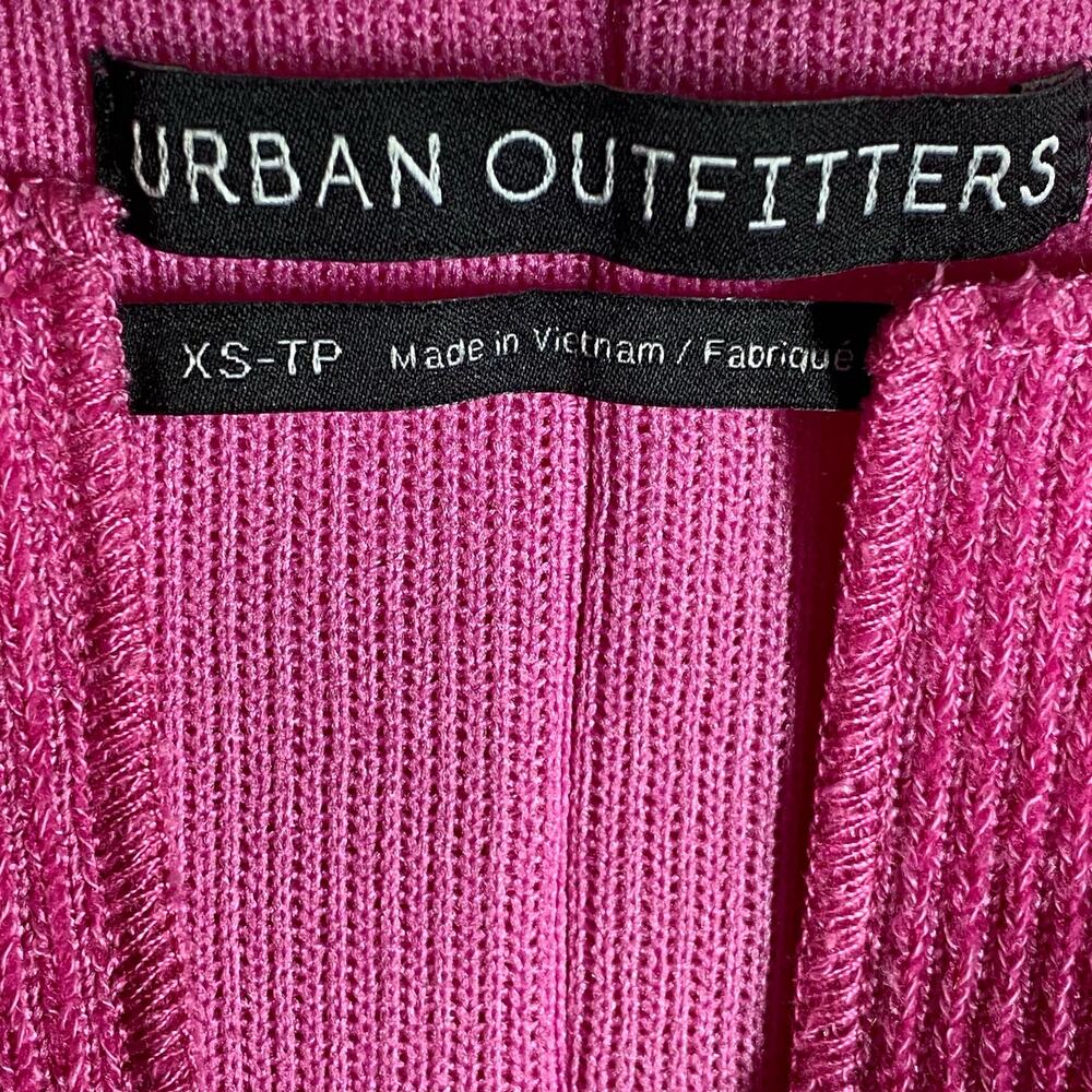 Urban Outfitters Sweater Ribbed Knit 3/4 Sleeve V Neck Oversized Pink UO Size XS - Picture 7 of 7